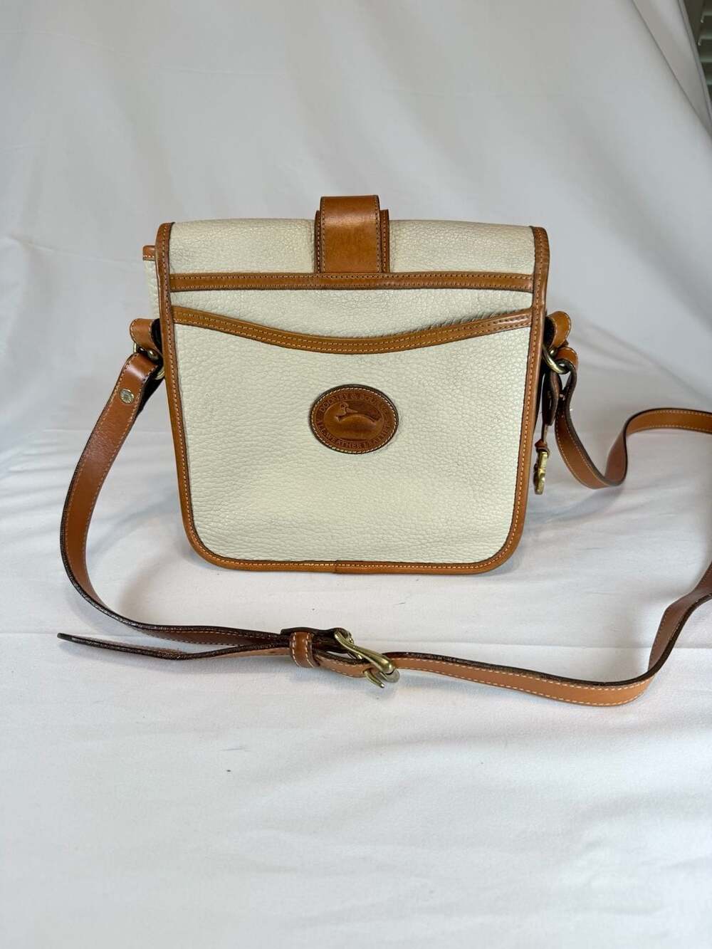 Preppy Vintage Dooney & Bourke All Weather Leather Equestrian Crossbody Bag Crea